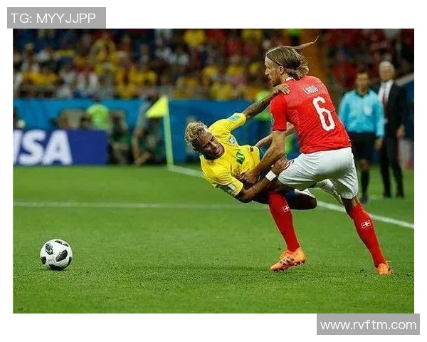 重庆篮球队技术争议引发热议球迷与专家各执己见探讨战术与裁判判罚